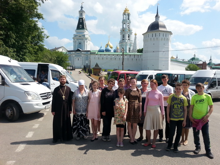 Паломническая поездка выпускников воскресной школы в Москву (2016 год)