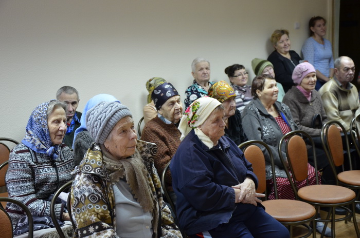 В Кузнецком доме ветеранов учащиеся воскресной школы провели праздничный концерт