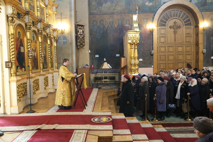 В Неделю Торжества Православия епископ Нестор совершил Литургию в Вознесенском кафедральном соборе Кузнецка