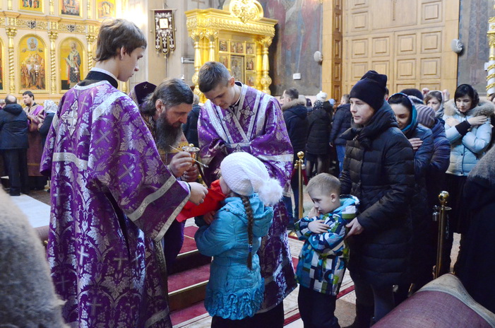 В Неделю 4-ю Великого поста епископ Нестор совершил Литургию в Вознесенском кафедральном соборе Кузнецка