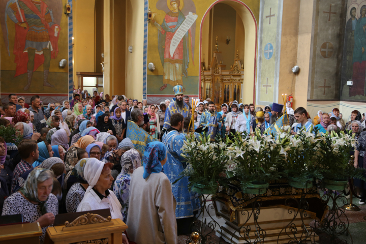 В праздник Успения Божией Матери епископ Нестор совершил Литургию в Вознесенском кафедральном соборе Кузнецка