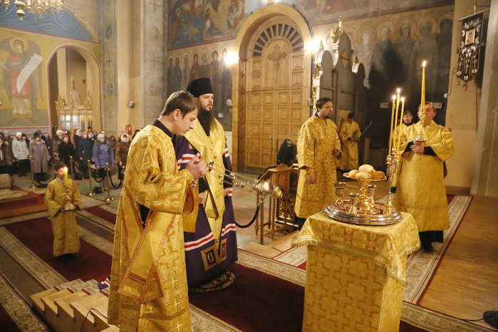 Всенощное бдение в Вознесенском кафедральном соборе Кузнецка