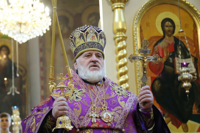 В Великий Четверг епископ Назарий совершил Литургию в Вознесенском кафедральном соборе Кузнецка