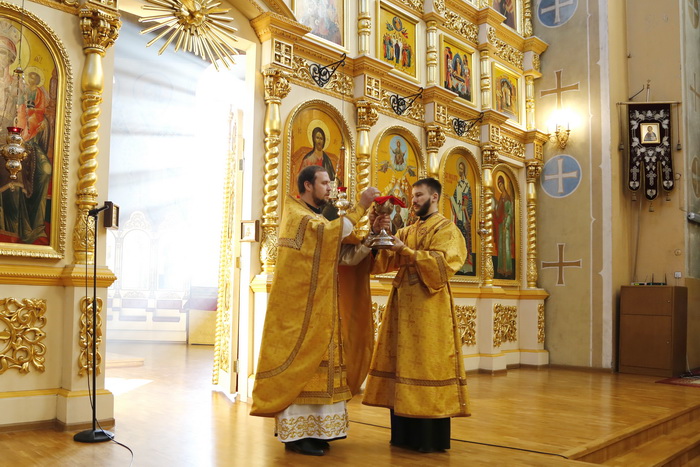 Божественные литургии в день памяти святых отцов VII Вселенского Собора, в Вознесенском кафедральном соборе Кузнецка