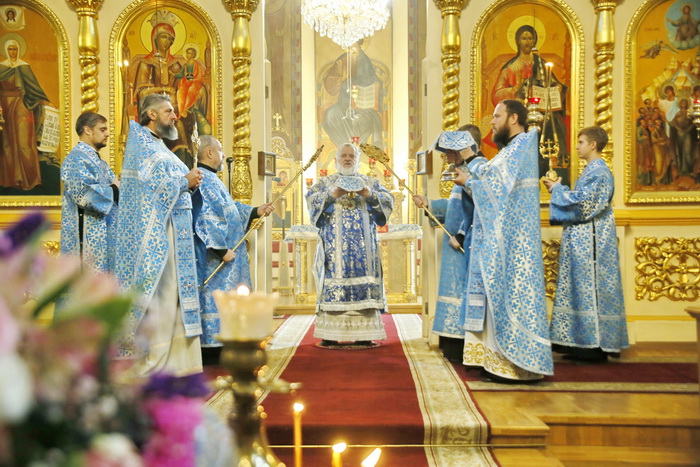 Литургия в Вознесенском кафедральном соборе г. Кузнецка