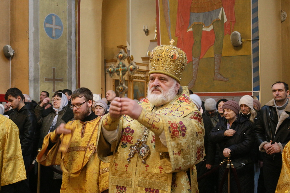 В Неделю Торжества Православия епископ Назарий совершил Божественную литургию в Вознесенском кафедральном соборе г. Кузнецка