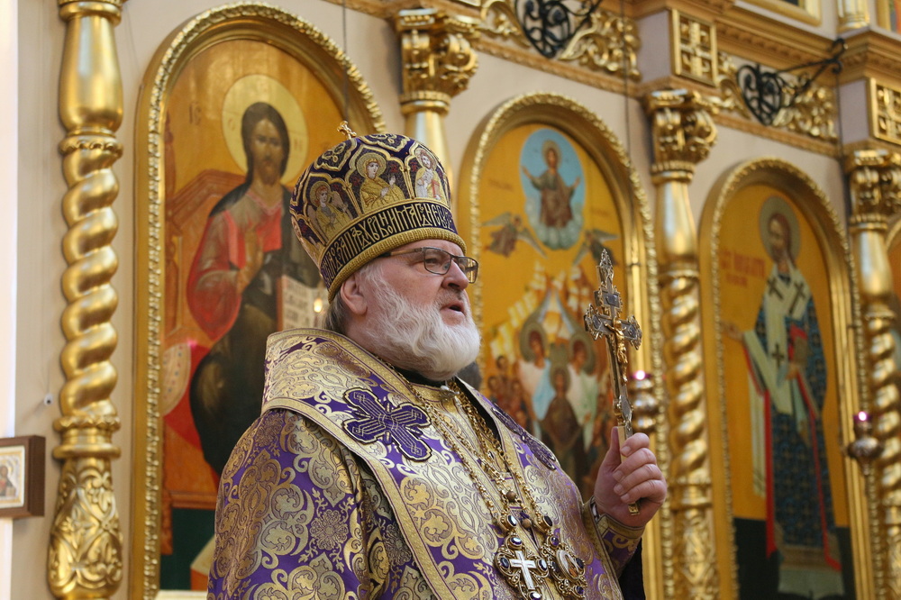 В Неделю 2-ю Великого поста епископ Назарий совершил литургию в Вознесенском соборе Кузнецка